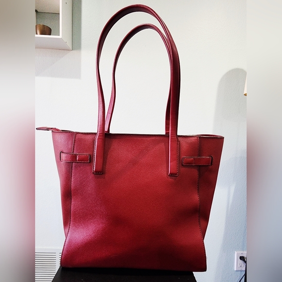 MICHAEL KORS | Carmen Tote Bag | Faux Saffiano Leather | Mulberry - Picture 5 of 14